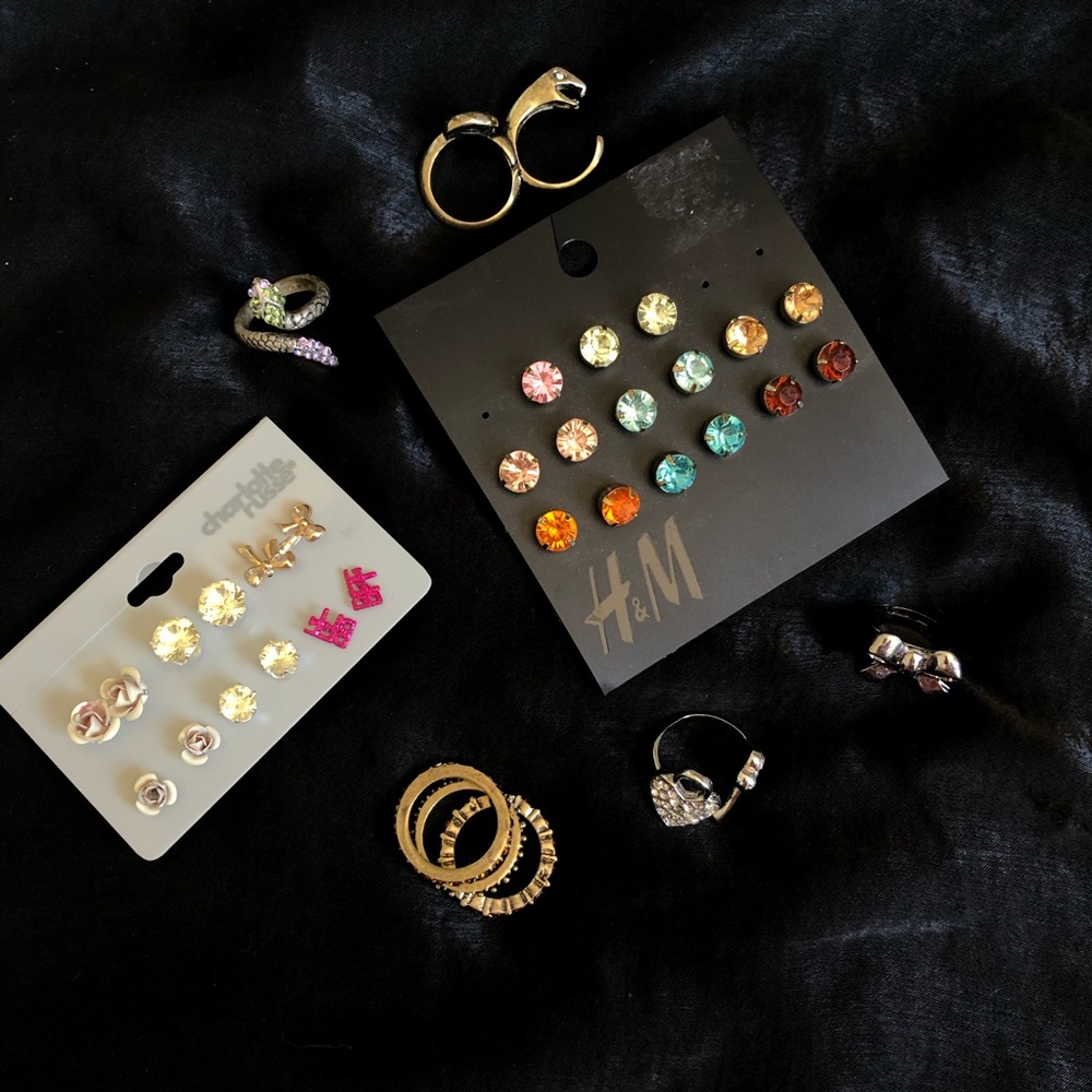 20 piece jewelry bundle